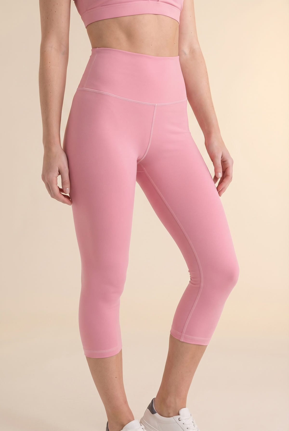 Contour High-Waist Capri Legging Apparel & Accessories > Activewear > Leggings > Capri Leggings by Profit Outfits