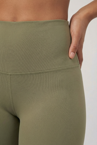 Contour High-Waist Legging Apparel & Accessories > Activewear > Leggings > High-Waist Leggings by Profit Outfits