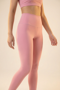 Contour High-Waist Legging Apparel & Accessories > Activewear > Leggings > High-Waist Leggings by Profit Outfits