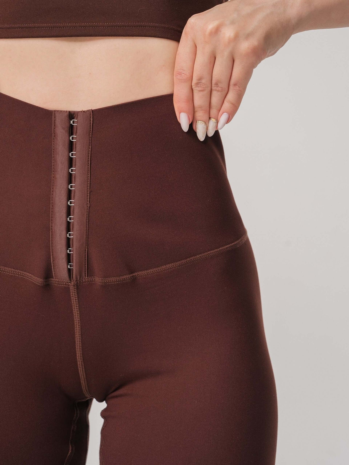 Contour Hook-Front High-Waist Legging  by PROFIT OUTFITS