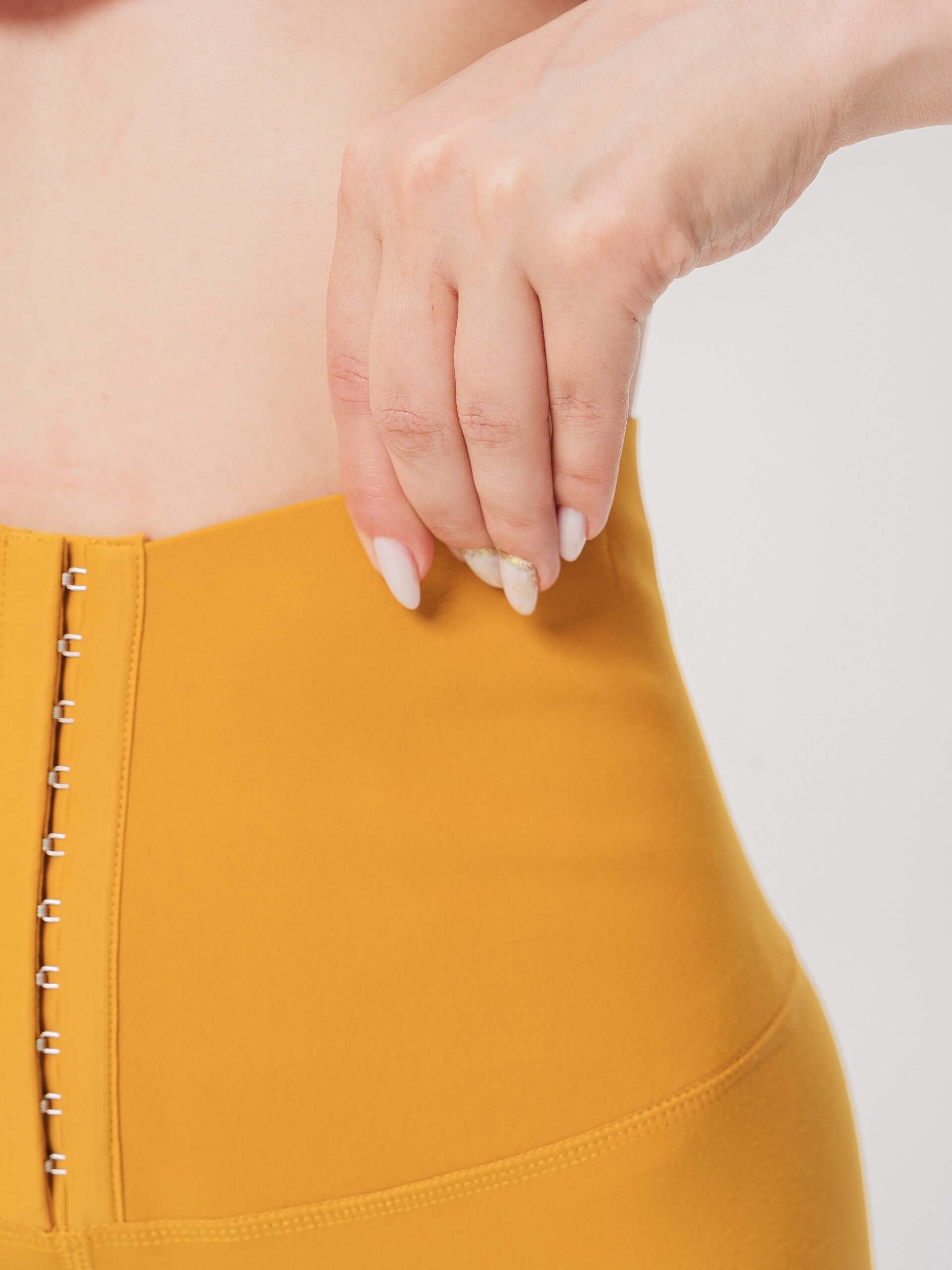 Contour Hook-Front High-Waist Legging  by PROFIT OUTFITS