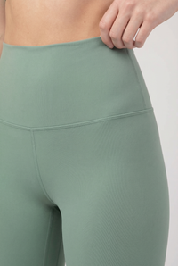 CoreFit High-Waist Legging Apparel & Accessories > Activewear > Leggings > High-Waist Leggings by Profit Outfits