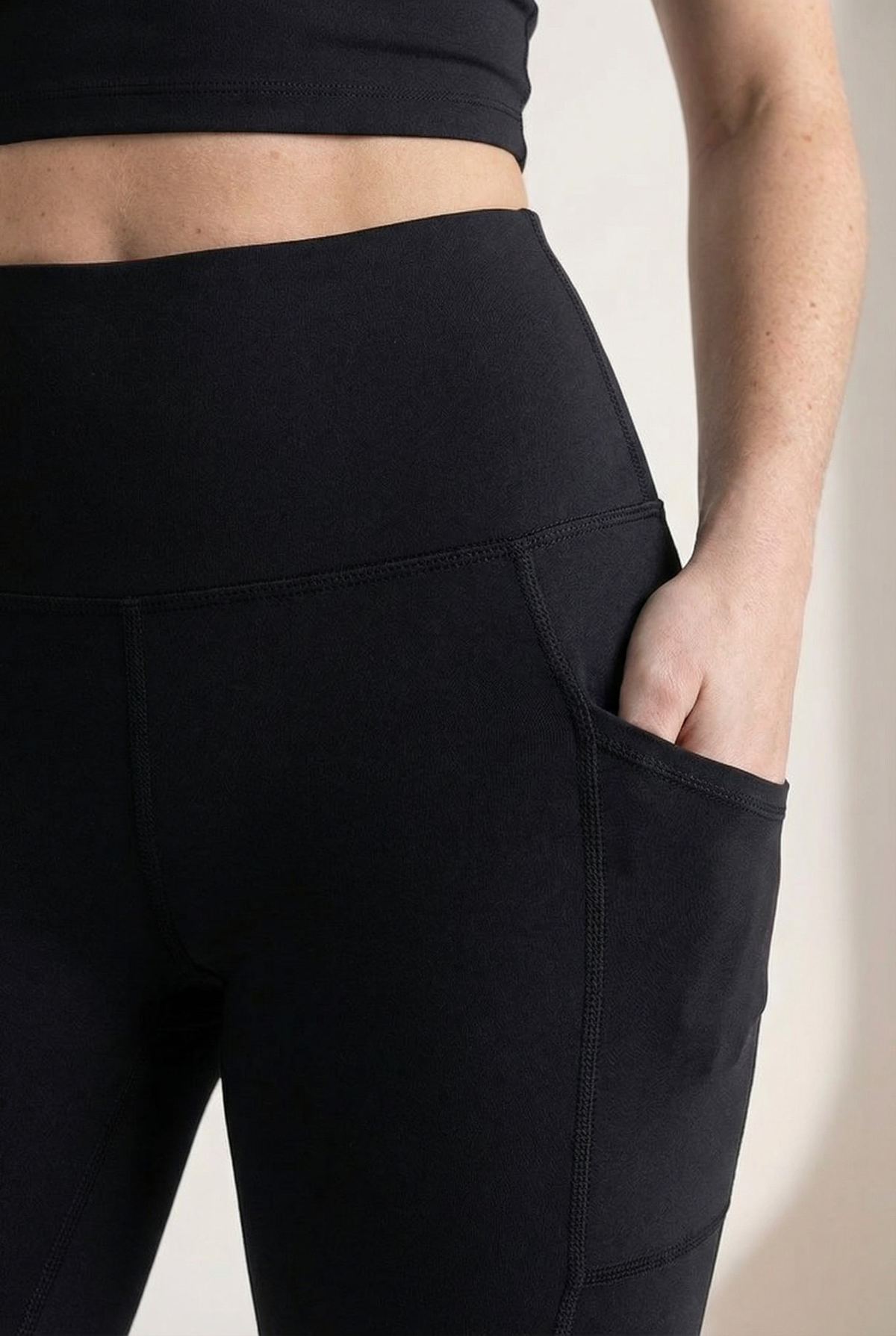 CoreFit High-Waist Pocket Performance Legging Apparel & Accessories > Activewear > Leggings > High-Waist Leggings by Profit Outfits