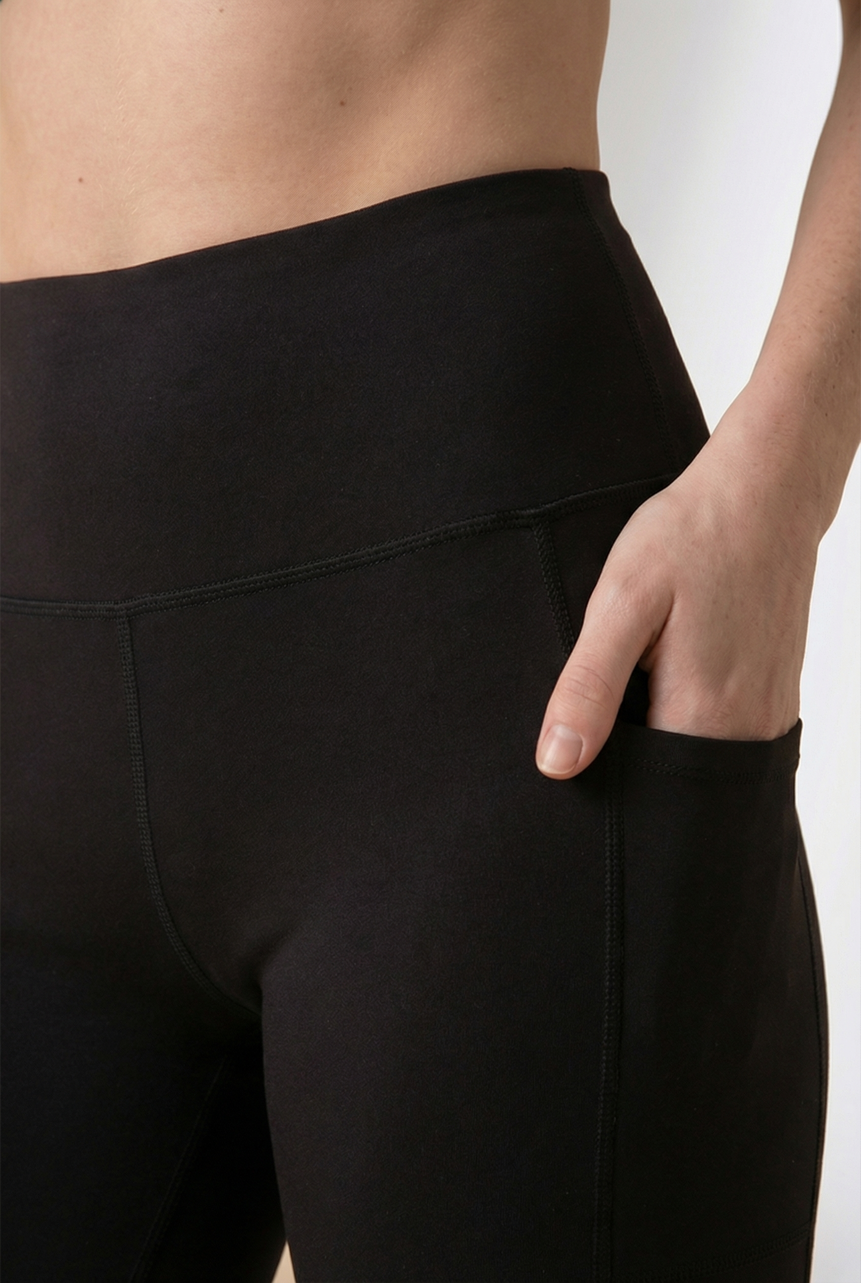 FlexPocket High-Waist Legging  by PROFIT OUTFITS
