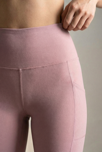 FlexPocket High-Waist Legging  by PROFIT OUTFITS
