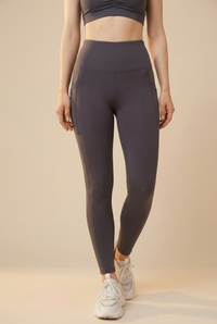 Sculpt Pocket Scrunch Legging Apparel & Accessories > Activewear > Leggings > High-Waist Leggings by Profit Outfits