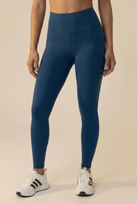 Sculpt Pocket Scrunch Legging  by PROFIT OUTFITS
