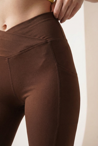 SoftTouch Pocket V-Waist Flare Legging Apparel & Accessories > Activewear > Leggings > Flare Leggings by Profit Outfits