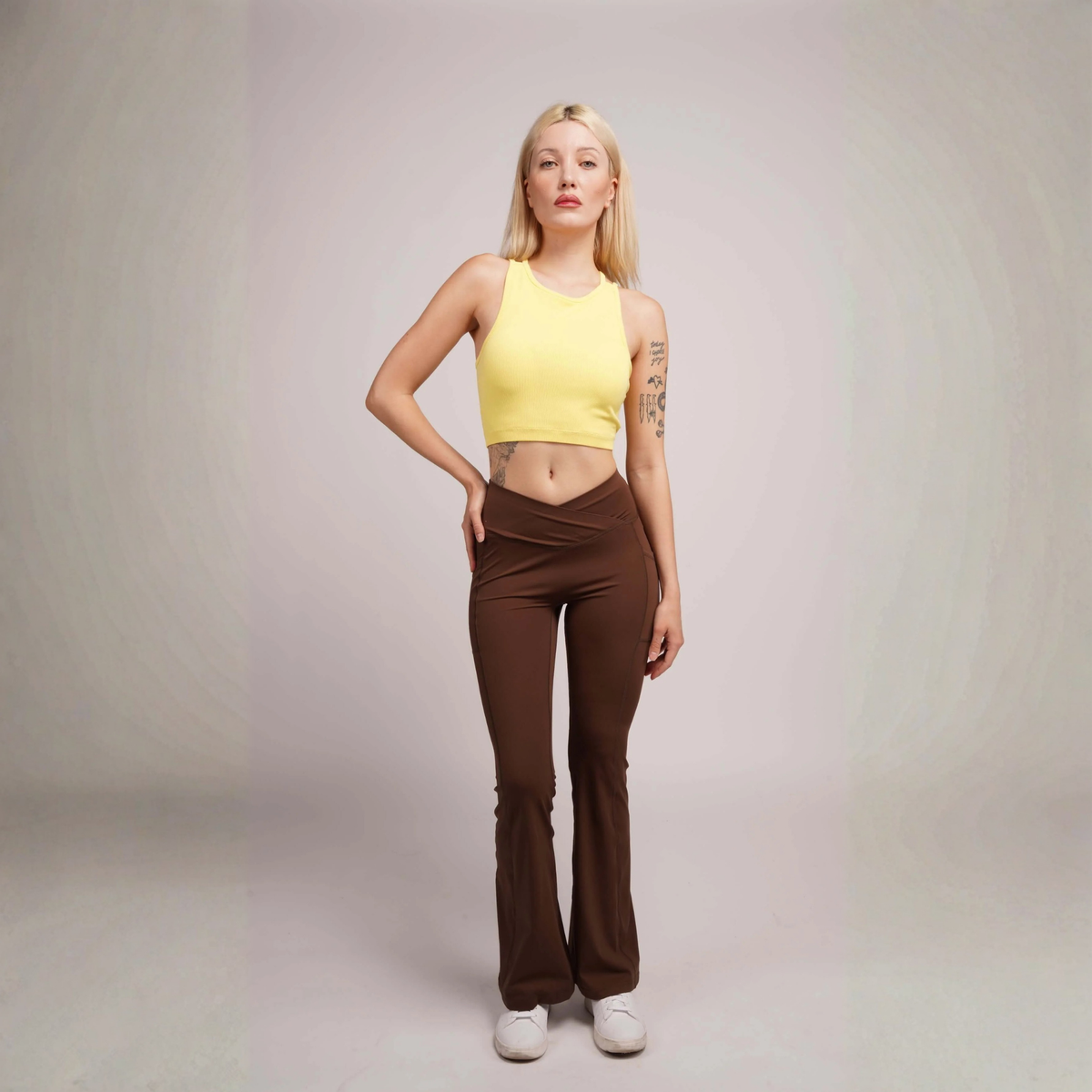 SoftTouch Pocket V-Waist Flare Legging Apparel & Accessories > Activewear > Leggings > Flare Leggings by Profit Outfits