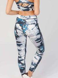 StudioPrint Blue Camo High-Waist Legging Apparel & Accessories > Activewear > Leggings > High-Waist Leggings by Profit Outfits