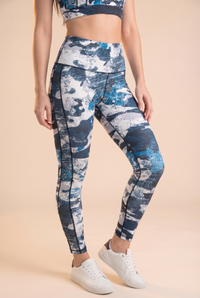StudioPrint Blue Camo High-Waist Legging Apparel & Accessories > Activewear > Leggings > High-Waist Leggings by Profit Outfits