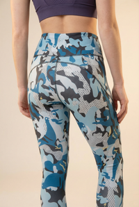 StudioPrint Camo High-Waist Legging Apparel & Accessories > Activewear > Leggings > High-Waist Leggings by Profit Outfits
