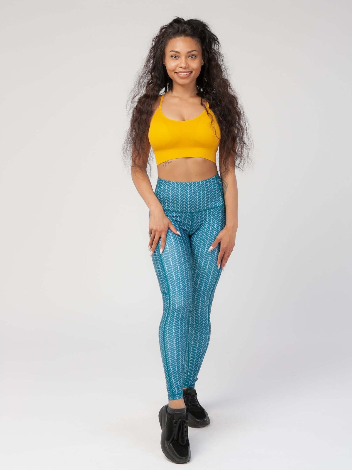 StudioPrint Geo Pocket High-Waist Legging Apparel & Accessories > Activewear > Leggings > High-Waist Leggings by Profit Outfits