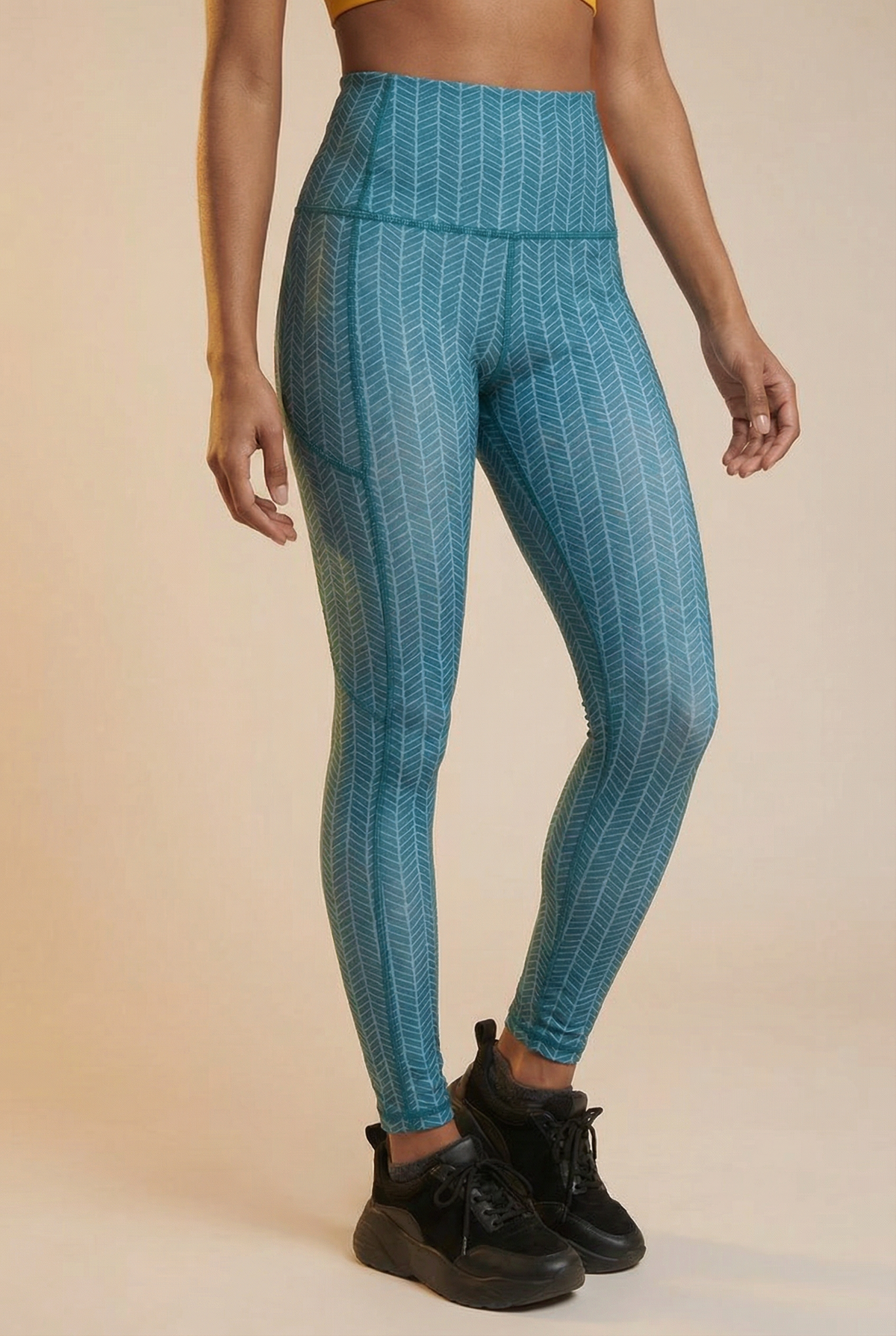 StudioPrint Geo Pocket High-Waist Legging Apparel & Accessories > Activewear > Leggings > High-Waist Leggings by Profit Outfits