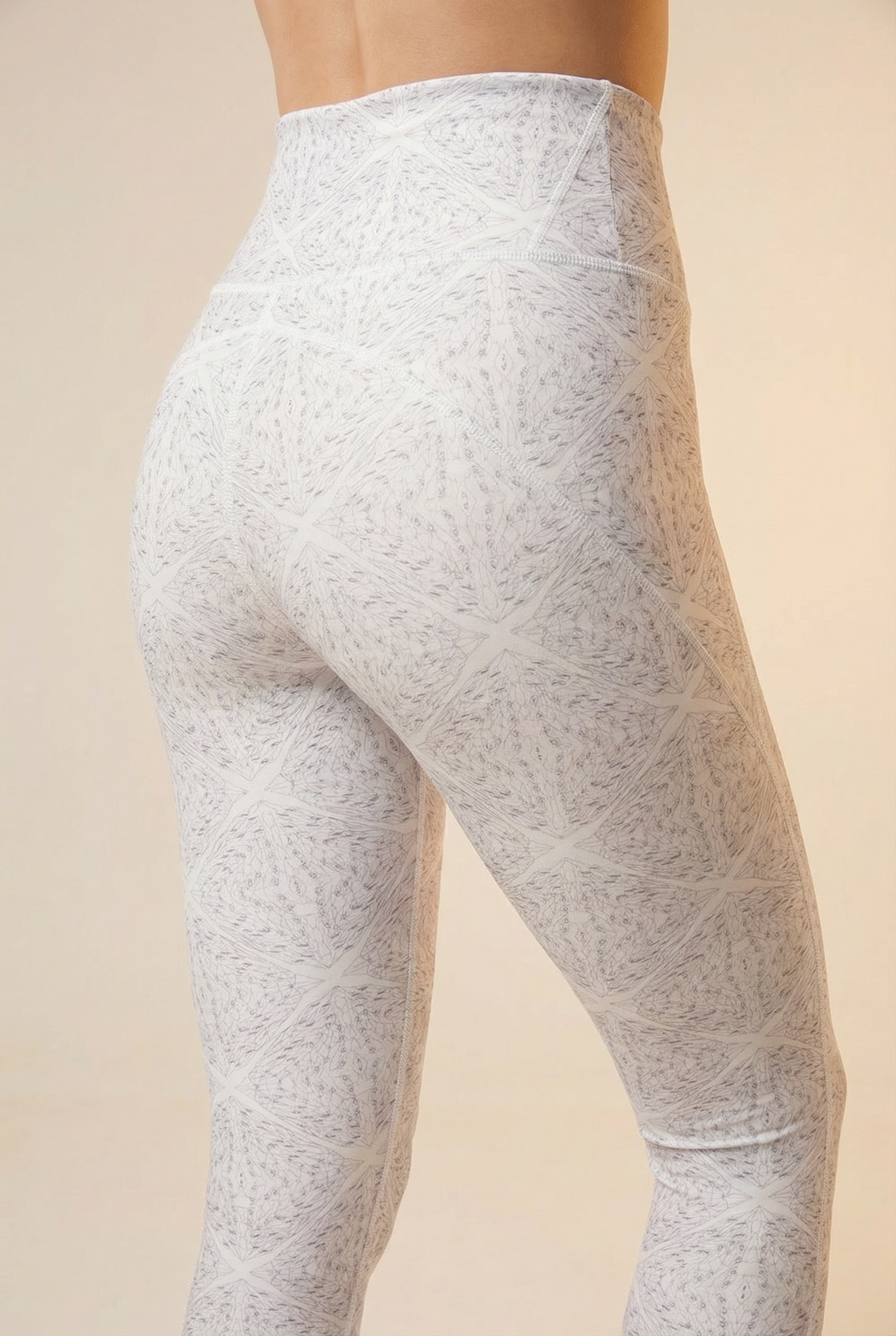 StudioPrint Light Geo High-Waist Legging  by PROFIT OUTFITS