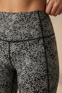 StudioPrint Speckle High-Waist Legging Apparel & Accessories > Activewear > Leggings > High-Waist Leggings by Profit Outfits