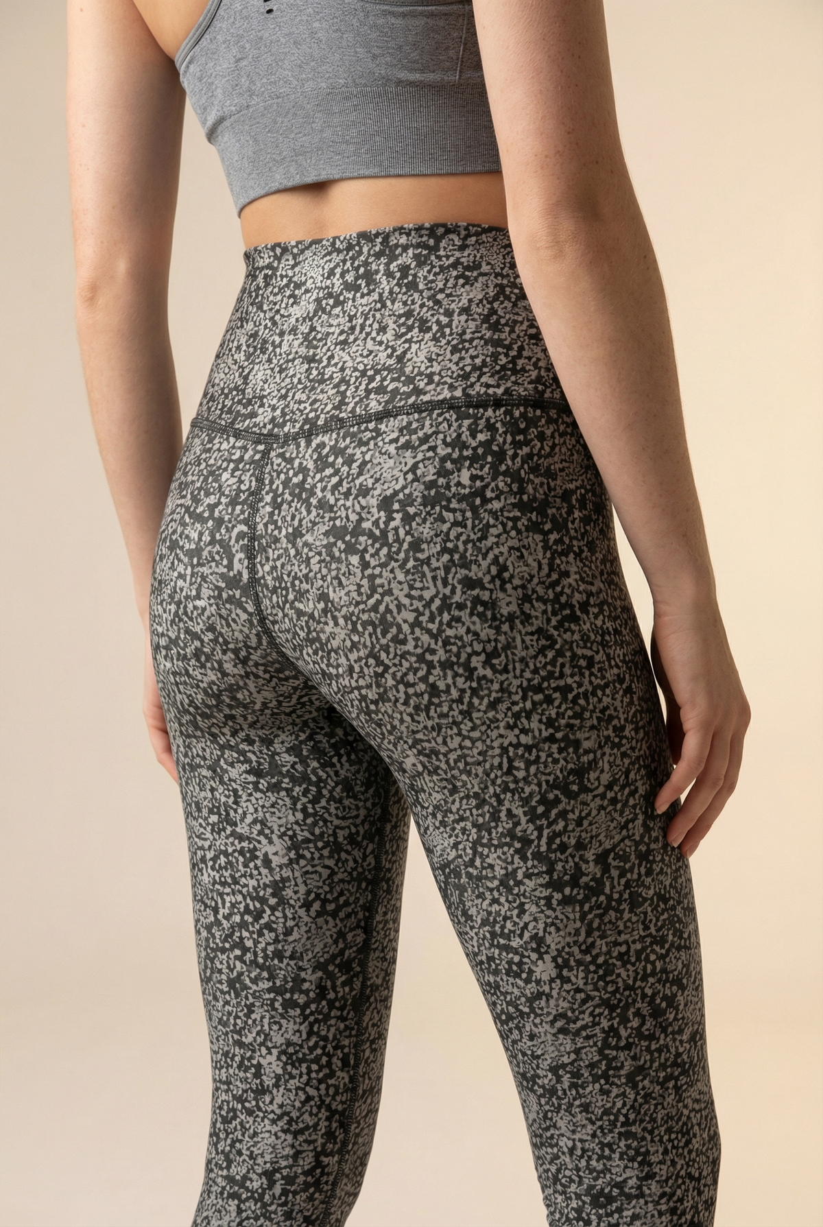 StudioPrint Speckle High-Waist Legging Apparel & Accessories > Activewear > Leggings > High-Waist Leggings by Profit Outfits