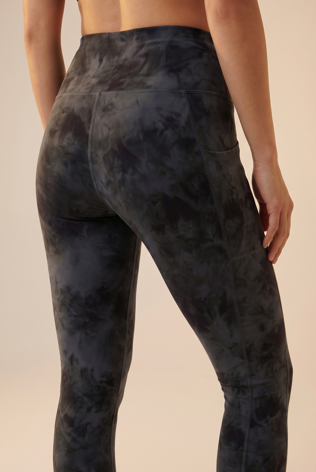 Tie-Dye Lift Pocket High-Waist Legging Apparel & Accessories > Activewear > Leggings > High-Waist Leggings by Profit Outfits