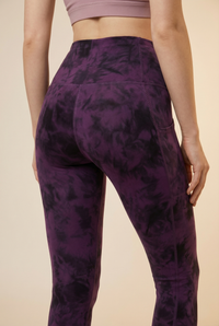 Tie-Dye Lift Pocket High-Waist Legging Apparel & Accessories > Activewear > Leggings > High-Waist Leggings by Profit Outfits