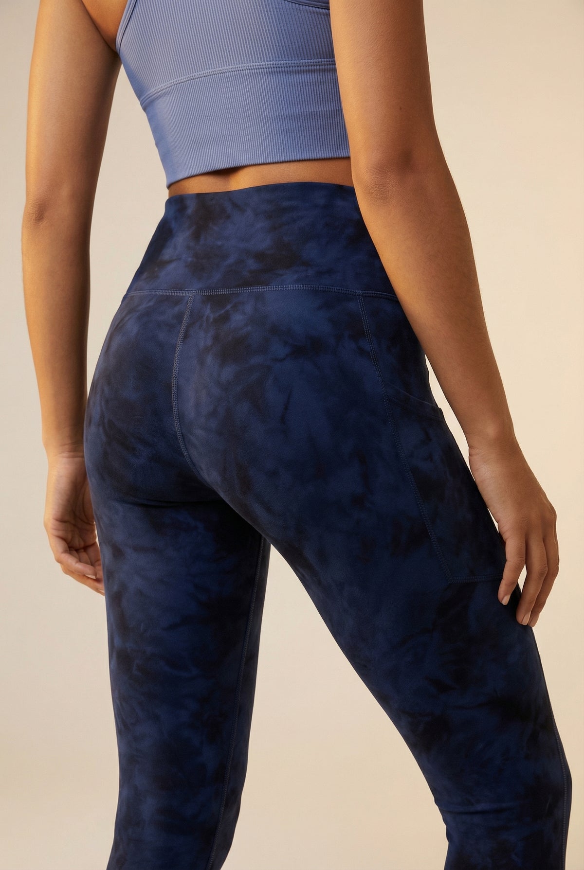 Tie-Dye Lift Pocket High-Waist Legging Apparel & Accessories > Activewear > Leggings > High-Waist Leggings by Profit Outfits