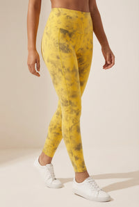 Tie-Dye Lift Pocket High-Waist Legging Apparel & Accessories > Activewear > Leggings > High-Waist Leggings by Profit Outfits