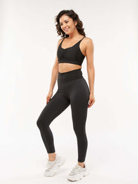 High Fashion Butt Lifting Three Pockets Legging  by Profit Outfits