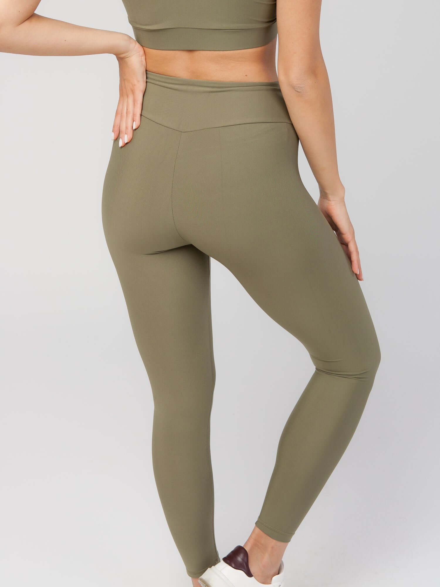 V Front High Waist Legging  by Profit Outfits